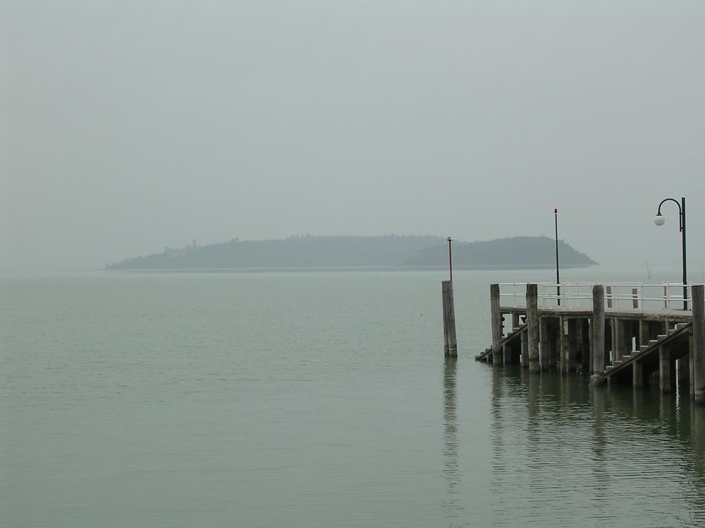 Casa Vacanze Del Pescatore Apartment Passignano sul Trasimeno Exterior photo